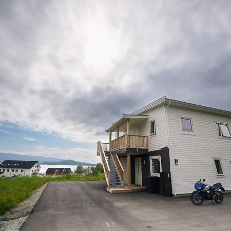 Senja Fjordhotell And Apartments Stonglandseidet エクステリア 写真
