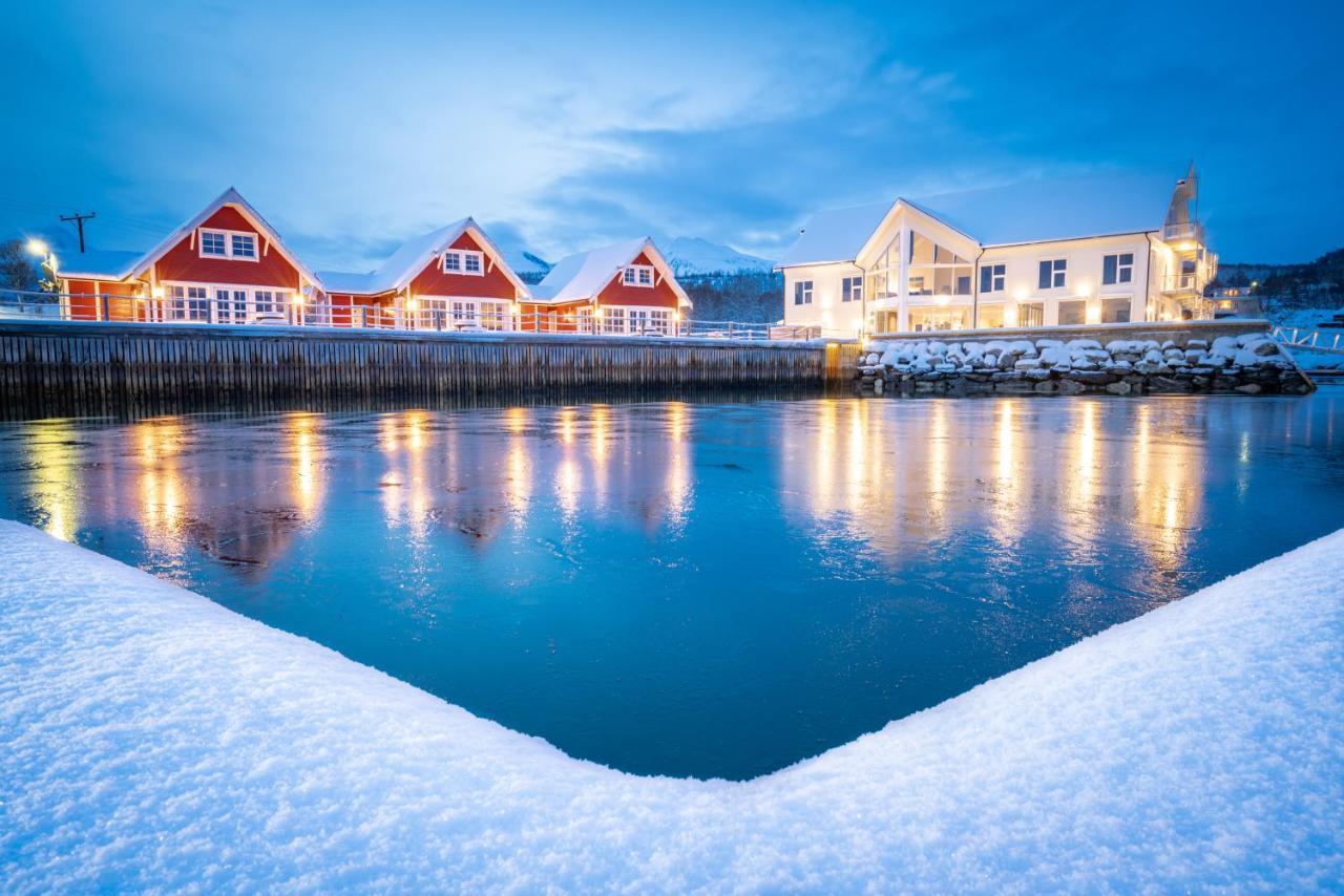 Senja Fjordhotell And Apartments Stonglandseidet エクステリア 写真